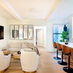 52-3D Massive New Reno 2BR/2BTH Doorman Mid. East