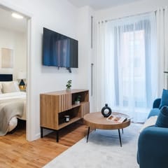 74-4A 2BR/2ba in UWS W/D Gym in Building