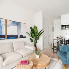 14-1B Sleek Modern 1BR Union Square WD in Unit
