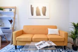 69-5D Stylish Lower East Side 1BR Apt - Image 2