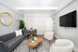 73-201 New 1BR/1Bth UWS Doorman Gym - Image 5