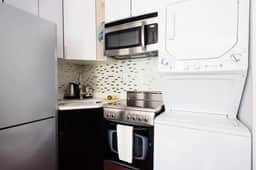 24-10  Studio  in Prime Gramercy WD in Unit - Image 5