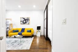 69-2D Stylish Lower East Side 1BR Apt - Image 4
