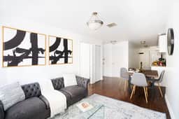 1435-3  3 Bedrooms 2Bath W/D Prime Upper East - Image 2