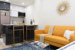 1597-9  Renovated Studio Prime UES WD in unit - Image 3