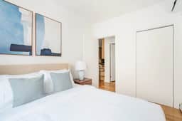 26A-2 Spacious brand new Fully Furnished 2-Bedroom in Prime Murray Hill Move-In Ready - Image 4