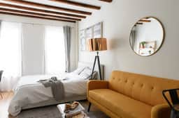 24-14  Renovated studio Prime gramercy W/D - Image 2
