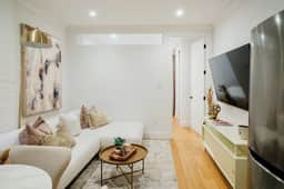 1288-4RN Newly furnished Prime UES 2BR - Image 4