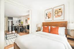 75-2A  Furnished 1BR W/D Elevator - central park - Image 4