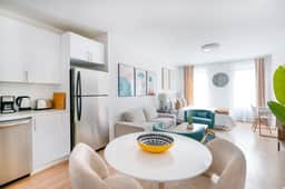 444-4C Newly renovated Studio in Hell's Kitchen - Image 4