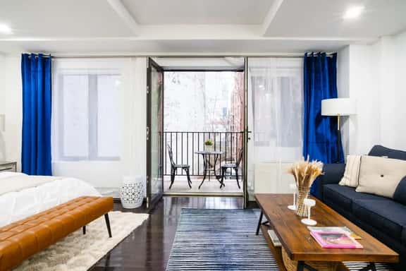 809-3B Studio With a Balcony by Columbus Circle - Image 1