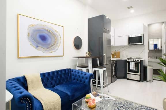 78-1D New Junior 1 BR Prime UES- WD in unit - Image 1