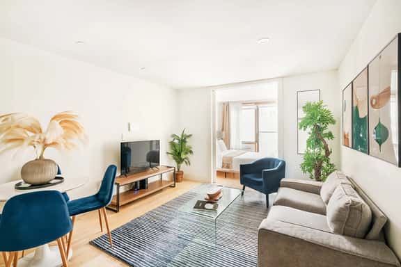 75-3C Duplex 3BR W/D in the unit - Image 1