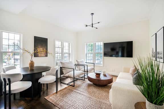Fifth-2A I Brand New 2BR Heart of Greenwich village - Image 1