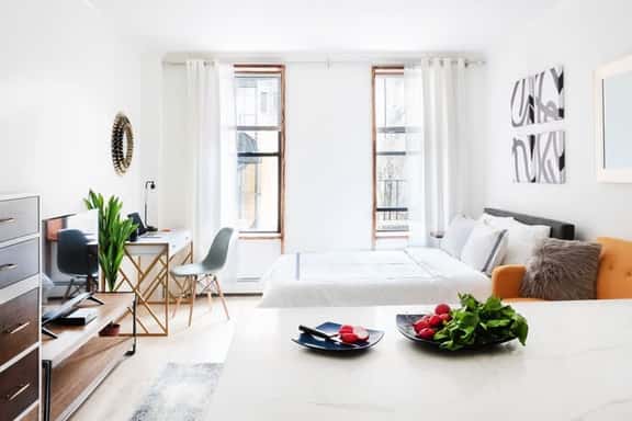 1597-6 Luxury Studio Upper East Side W&D - Image 1