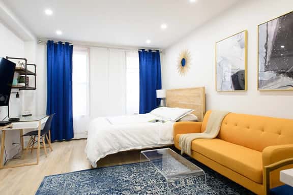 1597-12 NEW Studio Prime UES WD in unit - Image 1
