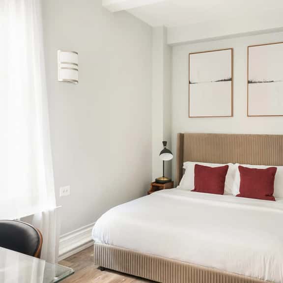 73-1406 New 1BR 1Bth UWS Doorman Gym - Image 1