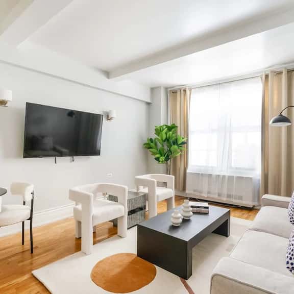 73-208 New 2BR/2BATH UWS Doorman Gym - Image 1