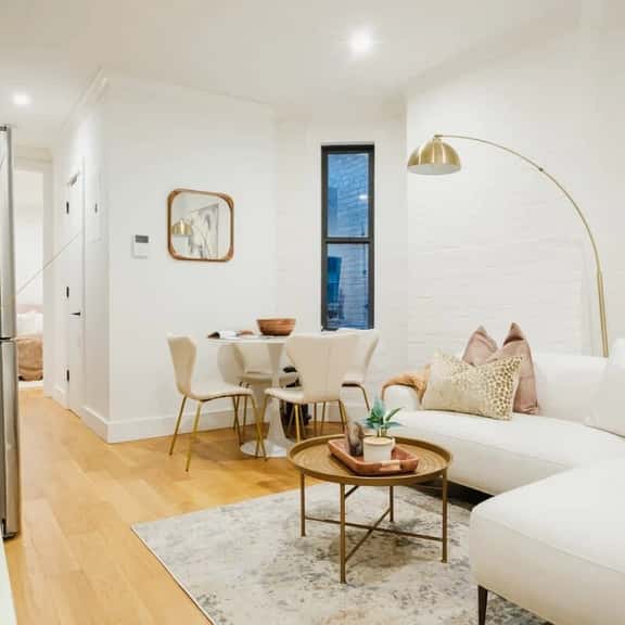 1288-4RN Newly furnished Prime UES 2BR - Image 1