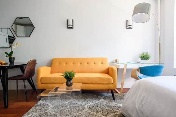 24-10  Studio  in Prime Gramercy WD in Unit - Image 3