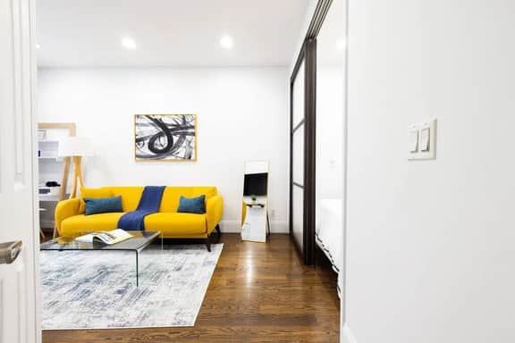69-2D Stylish Lower East Side 1BR Apt - Image 4
