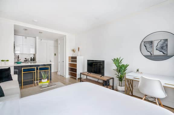 1597-10 New Studio Upper East Side W&D in unit - Image 3