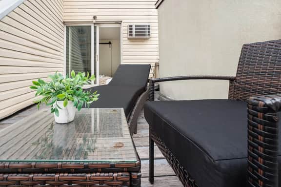 1597-PHN  PH Duplex -Private Outdoor. W/D. 2bath - Image 4