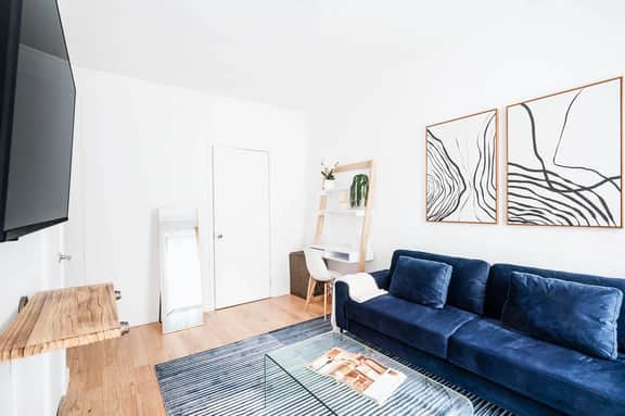 69-2C Fully furnished New 1BR in Prime Lower East Side! - Image 5