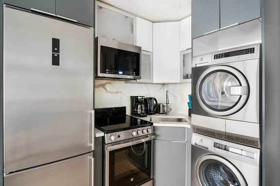 75-1D 1BR prime UES W/D the unit Best Value - Image 3