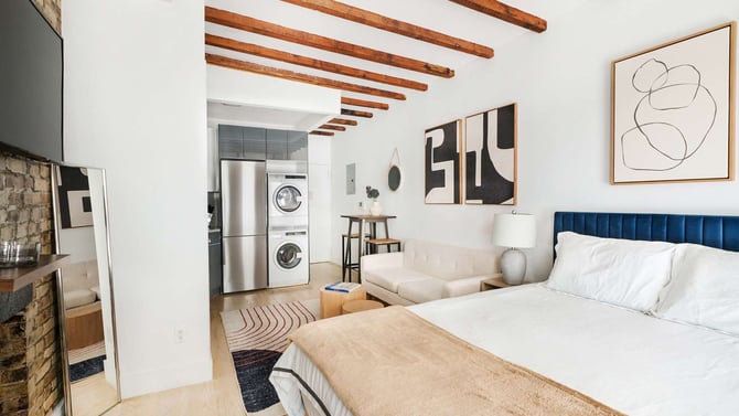 How to Furnish a Small Apartment: Space-Saving Tips